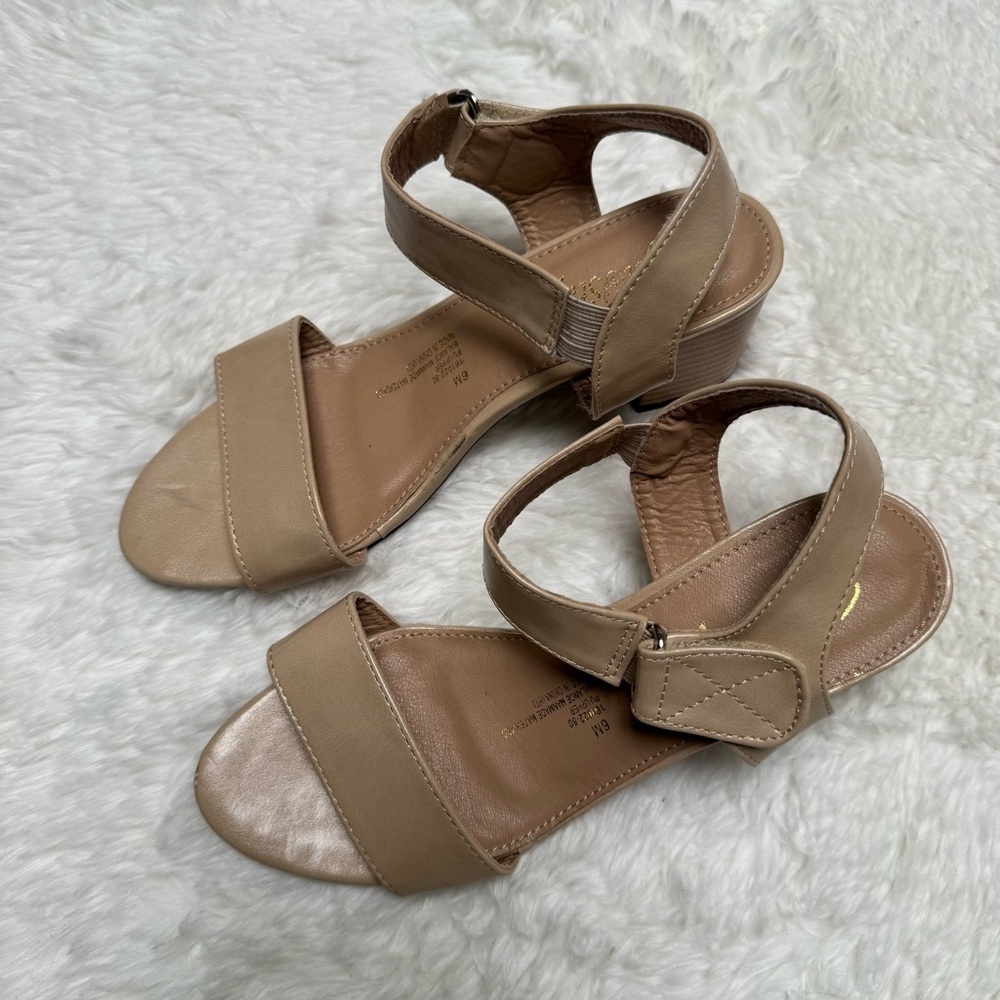 Angel Steps Beige Sandals Size 6 - Picture 12 of 13
